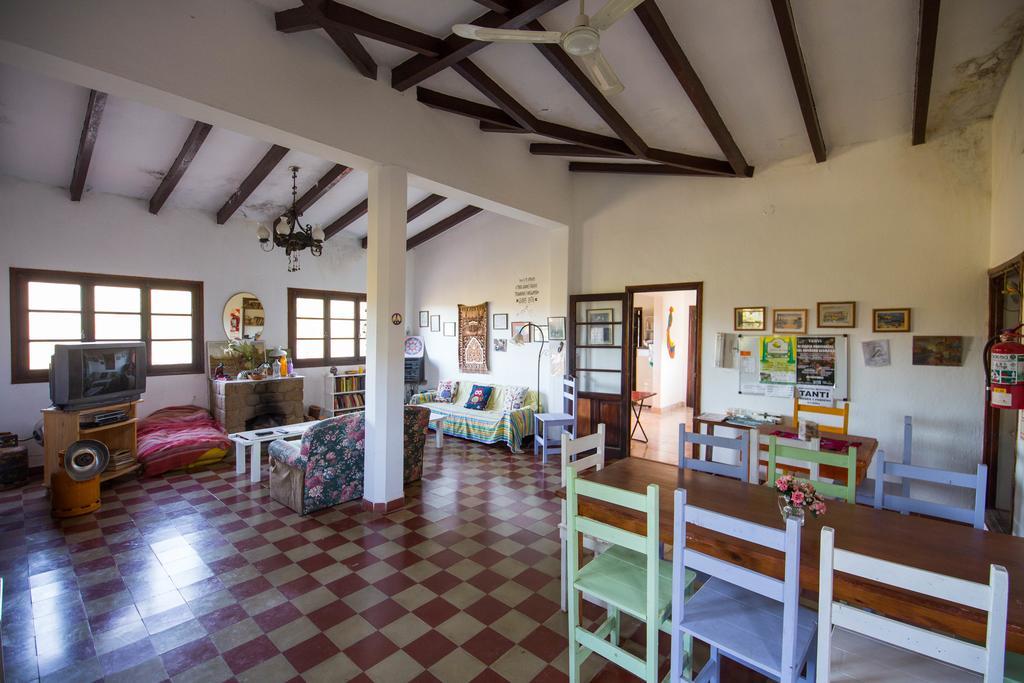 Hostel Aneley Tanti Exterior foto